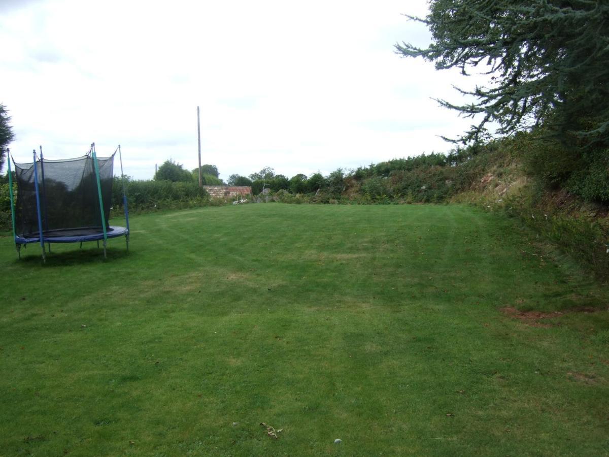 Acorns Old Farm Ξενοδοχείο Felton  Εξωτερικό φωτογραφία